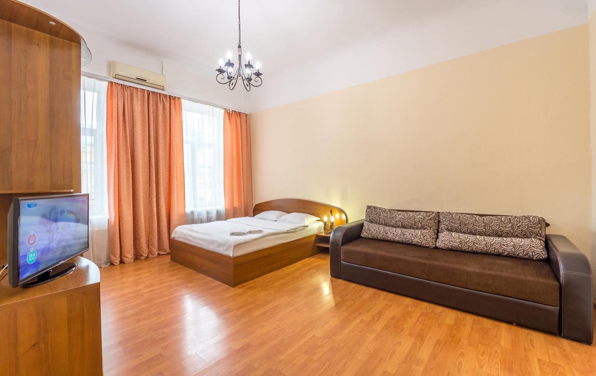 Central Apartments Kiev Bagian luar foto