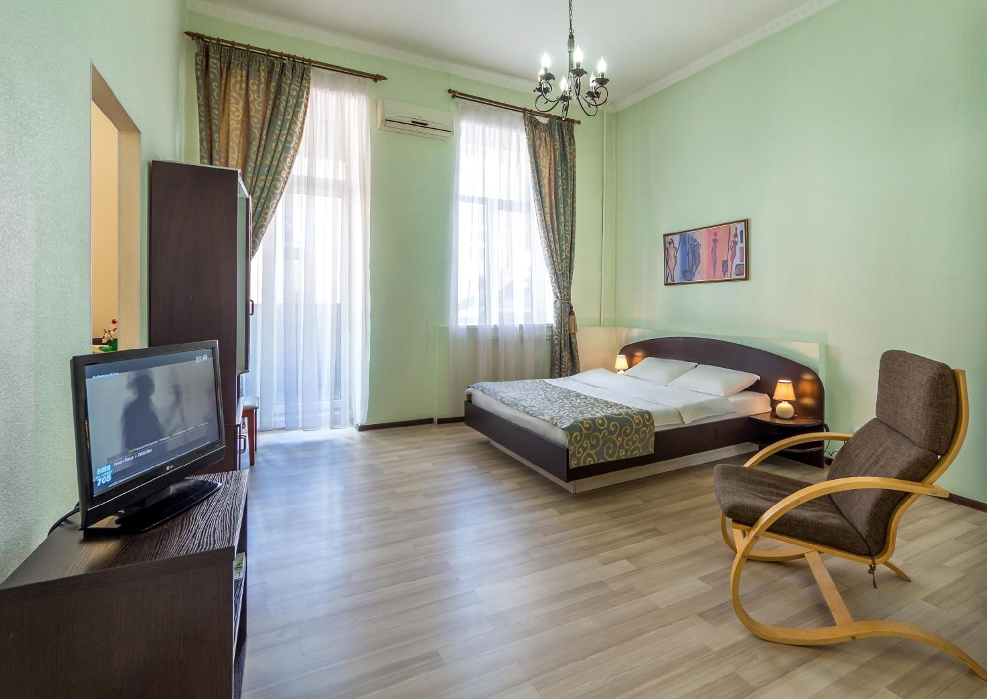 Central Apartments Kiev Bagian luar foto