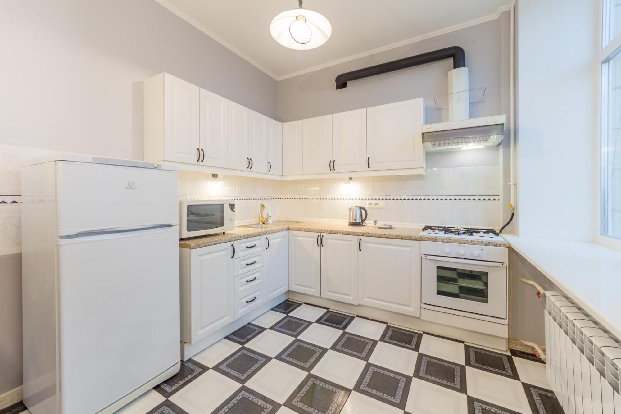 Central Apartments Kiev Bagian luar foto